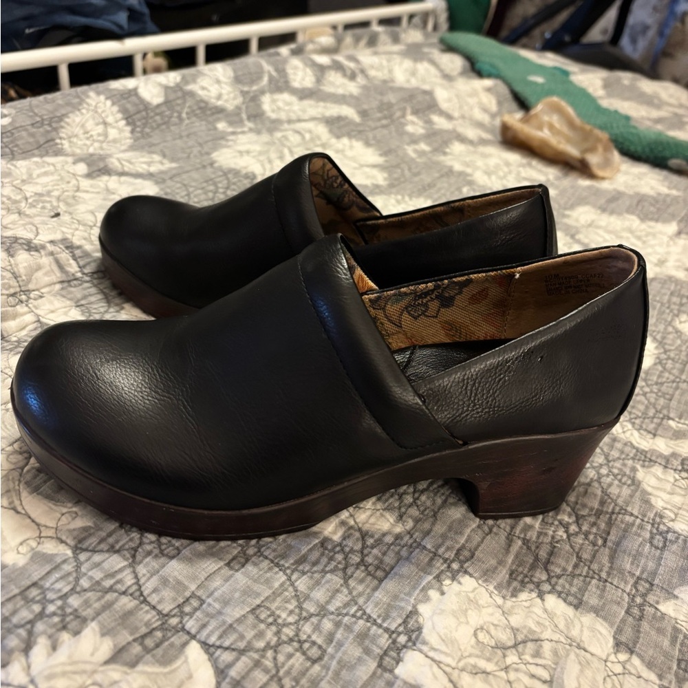 b.o.c. Black Leather Clogs